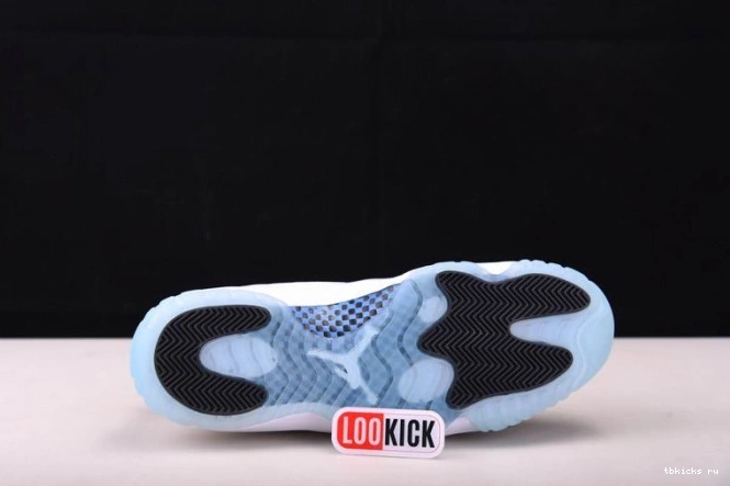 Reps TB AV2187-117 11 Low Jordan Air Blue Legend 0805